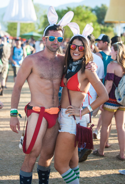 Pictures That Show Just How Ridiculous Things Get At Coachella (37 pics)