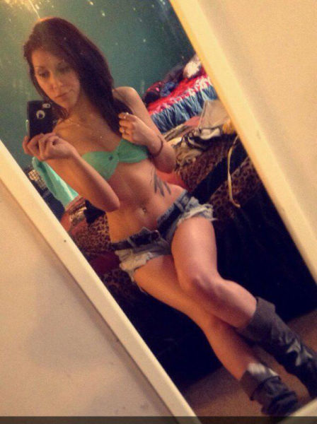 Hot Girls That Prove Short Shorts Are The Best Kind Of Shorts (60 pics)