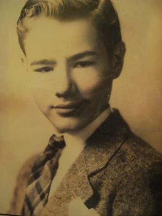 Childhood Pictures Of Famous Celebrities From Back In The Day (28 pics) Childhood Pictures Of Famous Celebrities From Back In The Day (28 pics)