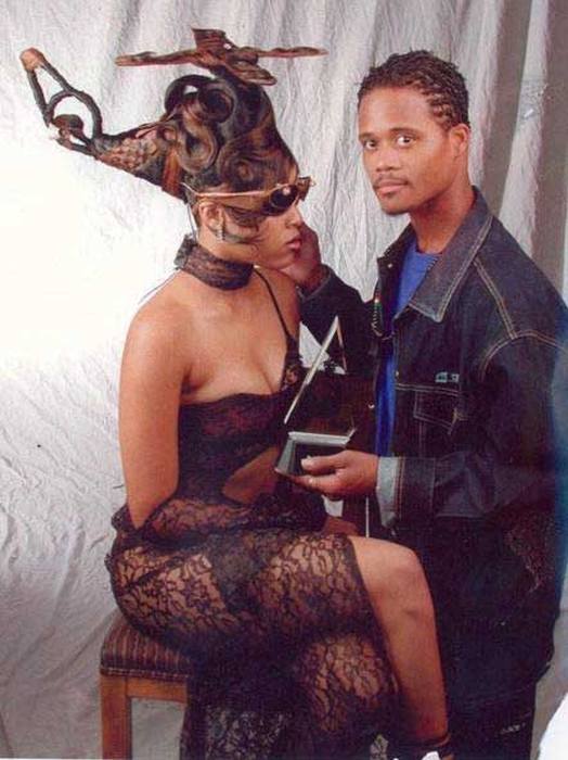 Stunning Glamour Shots That Came From The Ghetto (26 pics)