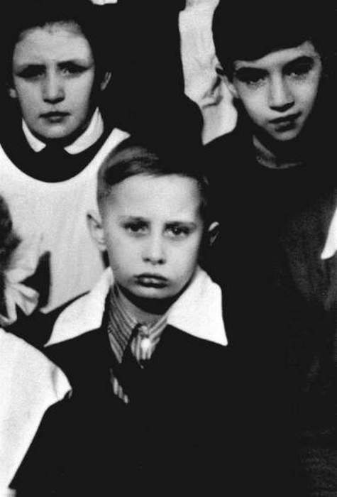 Vintage Photos Of A Young Vladimir Putin (15 pics)