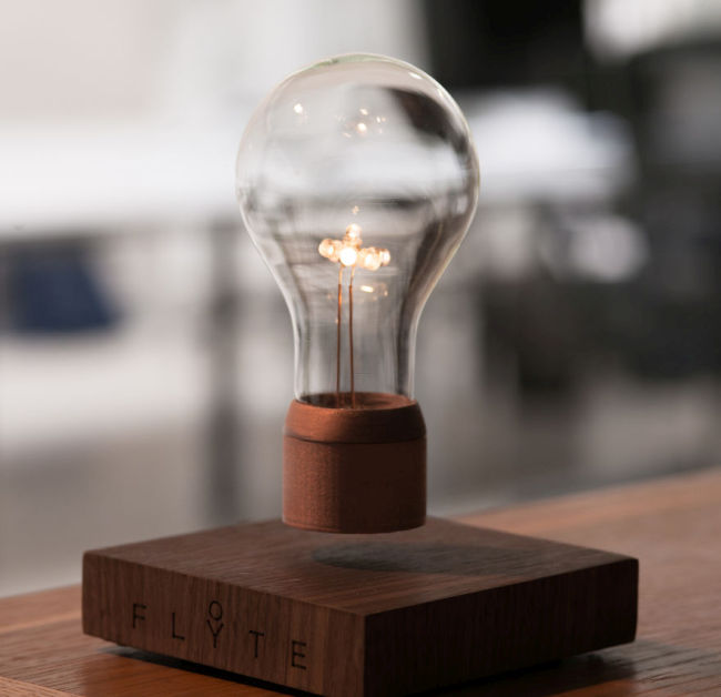 This Amazing Levitating Light Bulb Will Work Without Being Plugged In (6 pics)