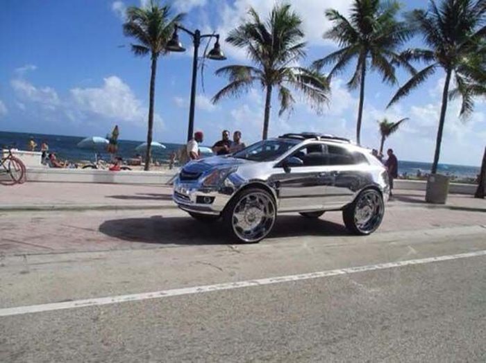 These People Just Have Too Much Money For Their Own Good (43 pics)
