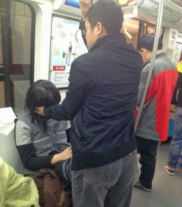 Bizarre Sights You're Only Going To See In Asia (89 pics)