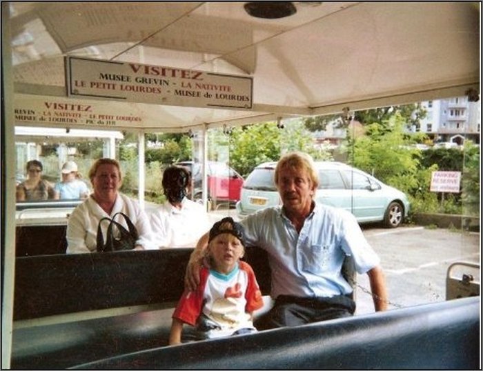 Real Images Of Ghosts Caught On Camera (20 pics)