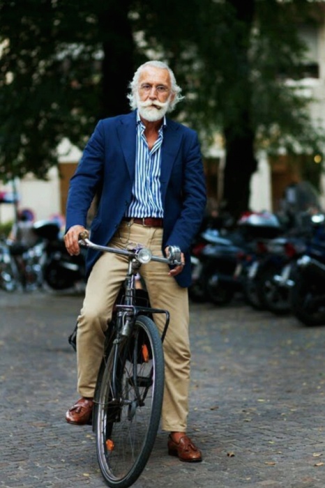 When Old People Dress Like Hipsters (21 pics)