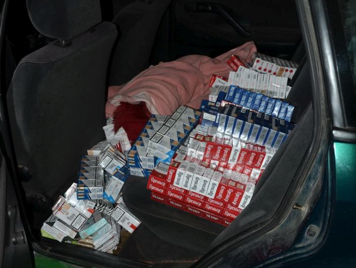 Cigarette Smugglers Get Busted In Poland 23 Pics