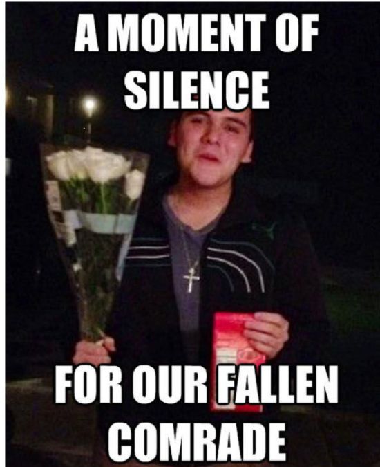 It Hurts To See How Bad This Guy Got Friend Zoned (3 pics)