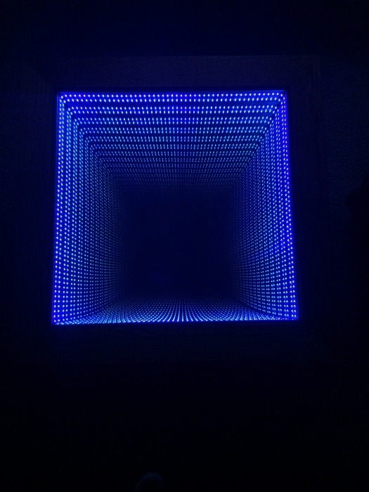 This Man's Infinity Table Will Blow Your Mind (20 pics)