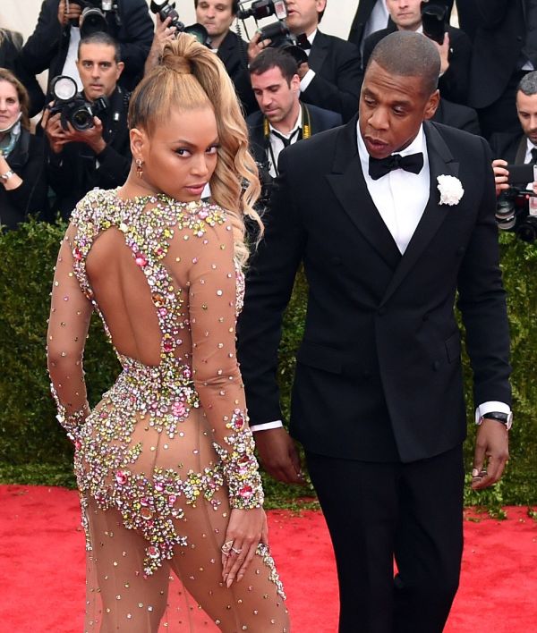 Beyonce Stuns Everyone As She Shows Up To Met Gala Nearly Nude (14 pics)