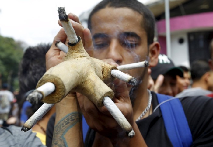 Marijuana Activists Gather For A Demonstration In Columbia (14 pics)