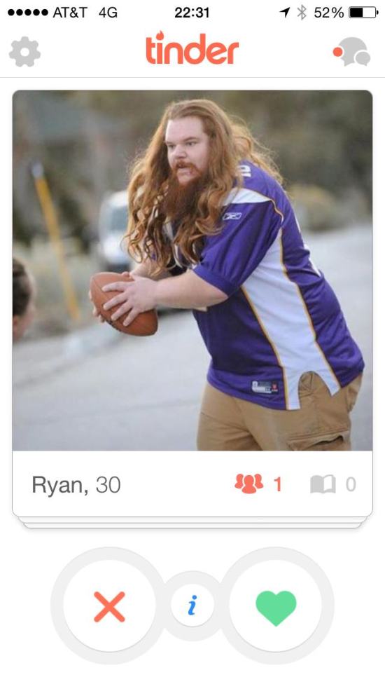 This Bearded Guy Might Have The Best Profile On Tinder (4 pics)