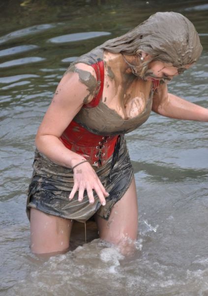 Acid Picdump (94 pics)
