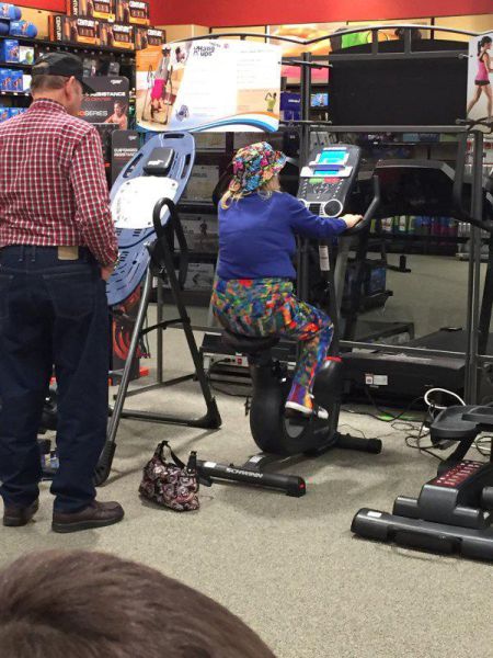 People Who Took Bad Fashion Choices To The Next Level (40 pics)