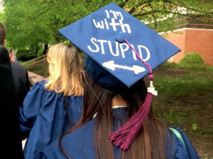 Graduation Caps That Tell It Like It Is (15 pics)