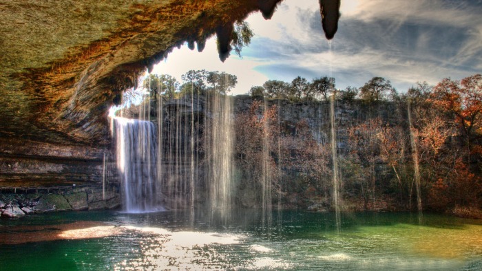 These Are The Top 10 Swimming Holes In The United States (10 pics)