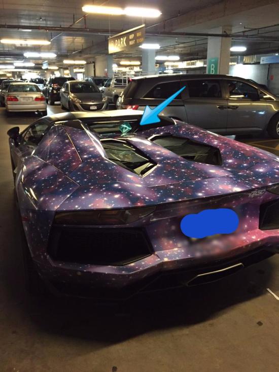 This Lamborghini Is Out Of This World (4 pics)