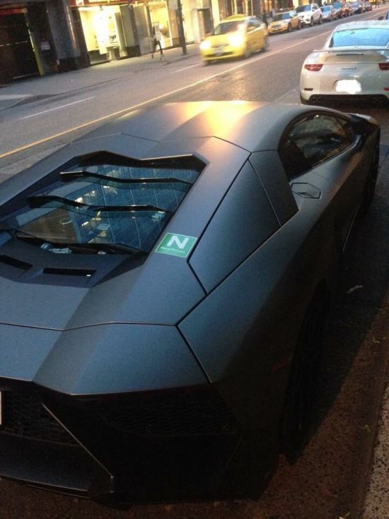 This Lamborghini Is Out Of This World (4 pics)