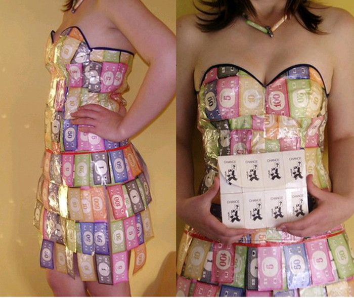 The Worst Prom Dress Fails In The History Of Proms (24 pics)