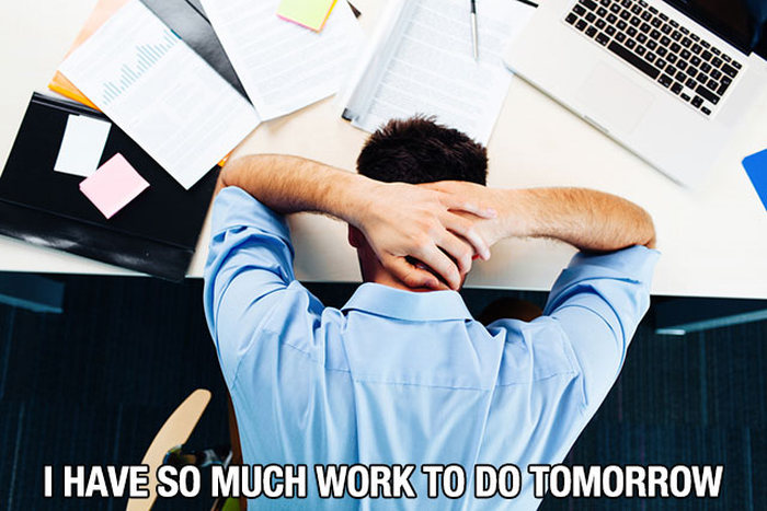 Thoughts We've All Had While Working At The Office (14 pics)