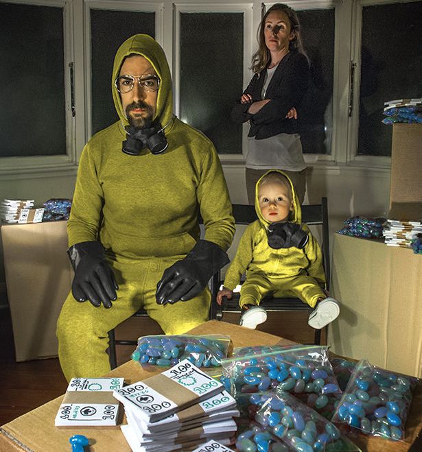 Creative Parents Recreate Famous Movie Scenes With Their Baby Boy (25 pics)