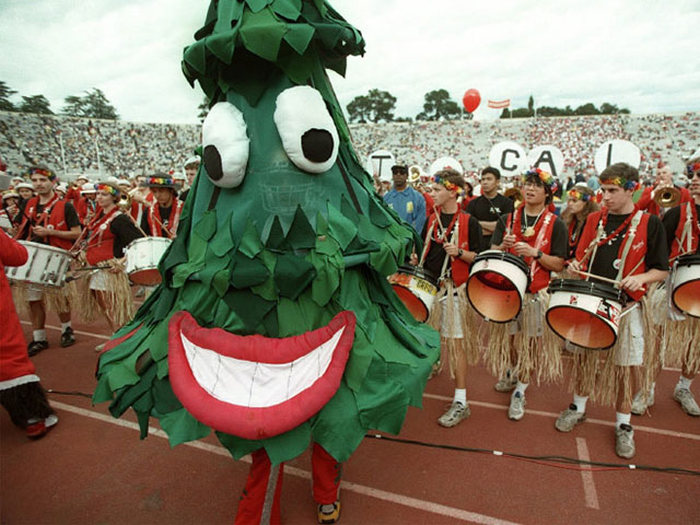 These Horrible Mascots Are The Worst (18 pics)
