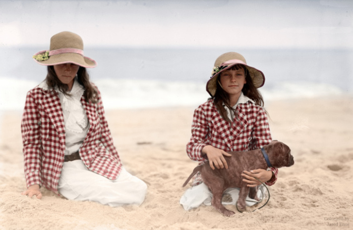 Restored Vintage Photos Come Back To Life Thanks To Bright Colors (41 pics)