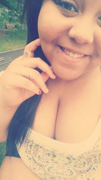 Reasons Why Summer Is Not A Fun Season For Girls With Big Boobs (23 pics) Reasons Why Summer Is Not A Fun Season For Girls With Big Boobs (23 pics)