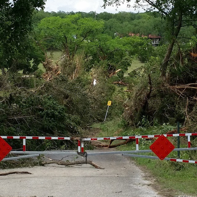 Devastating Floods And Tornadoes Roll Through Texas And Oklahoma (18 pics)