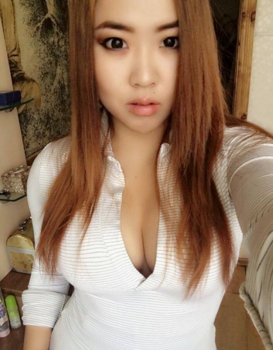 Exotic Girls From Mongolia Are A Special Kind Of Sexy (46 pics)