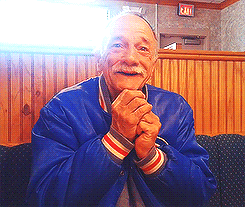 The Man Who Found Out He Was Going To Be A Grandpa Is Finally A Grandpa (9 pics)