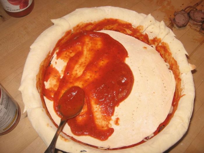 This Crazy Pizza Concoction Looks Insane And Delicious (25 pics)
