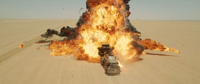 An Inside Look At The Visual Effects Of Mad Max: Fury Road (26 pics)