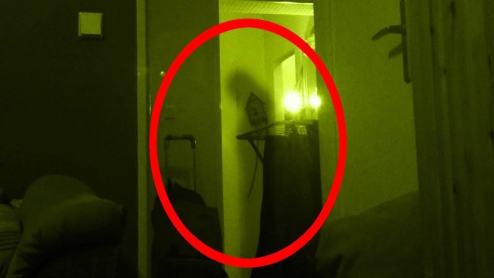 This Family Had Their Life Ruined By A Ghost Hunting Reality Show (9 pics)
