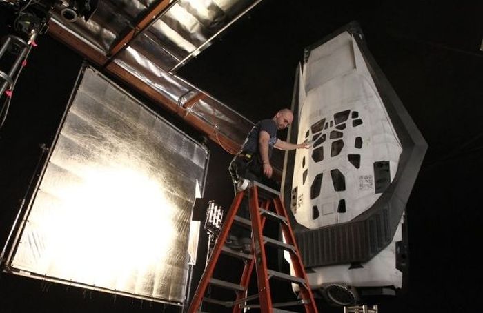 Behind The Scenes Photos From The Set Of Interstellar (20 pics)