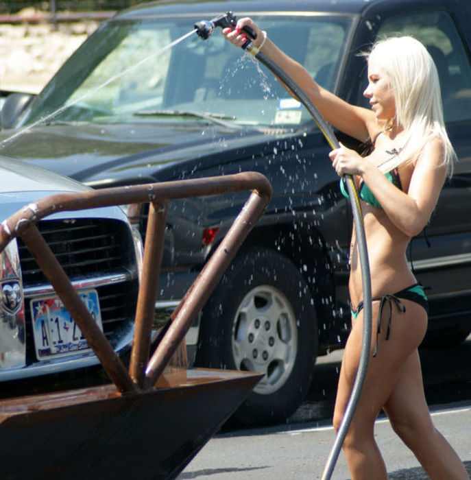 Wet Women Are The Best Reason To Get Your Car Washed (66 pics)