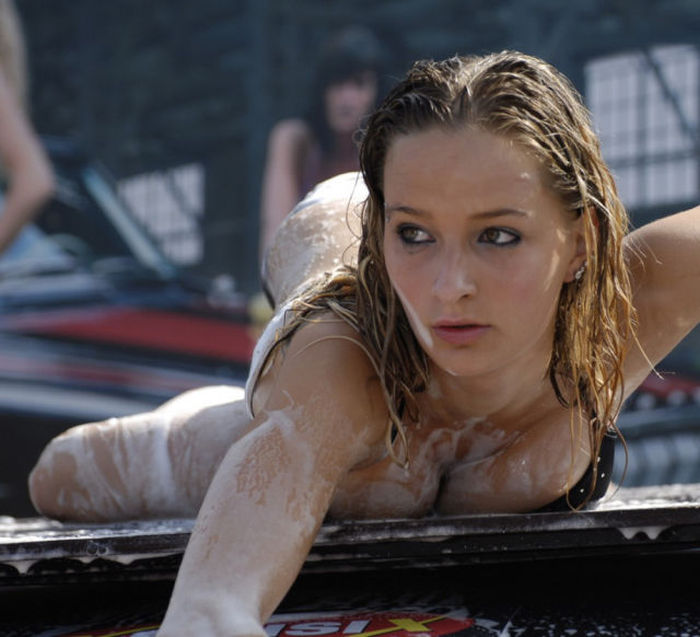 Wet Women Are The Best Reason To Get Your Car Washed (66 pics)