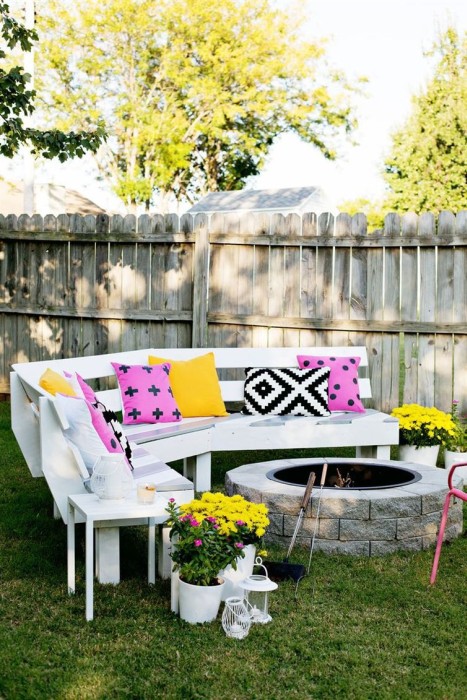 Man Builds Backyard Furniture For Only $125 (17 pics)