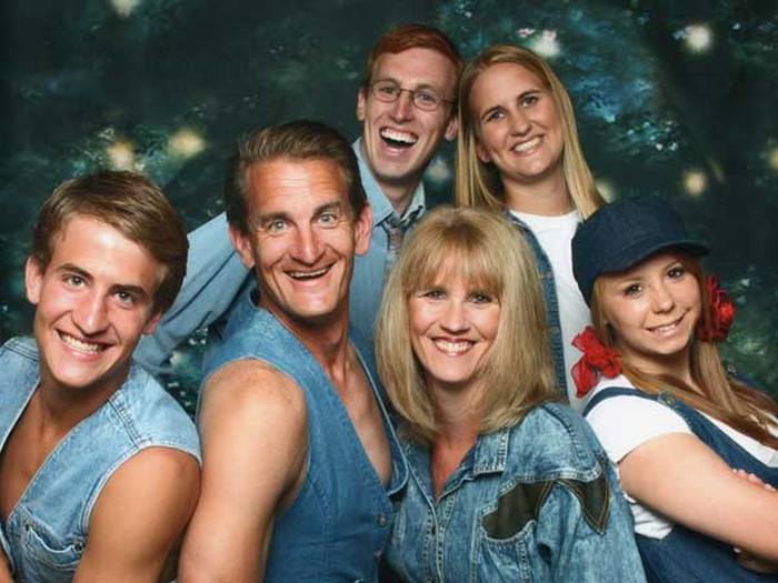 These Family Photos Are A Denim Overload (30 pics)