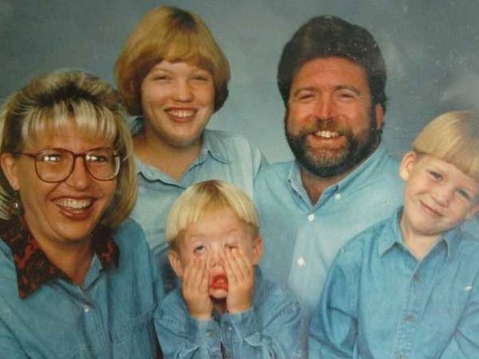 These Family Photos Are A Denim Overload (30 pics)