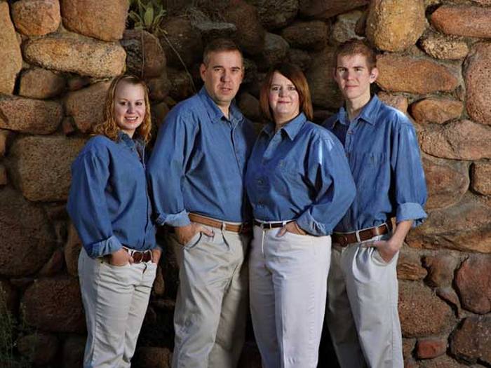 These Family Photos Are A Denim Overload (30 pics)