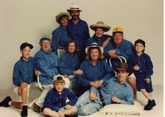 These Family Photos Are A Denim Overload (30 pics)