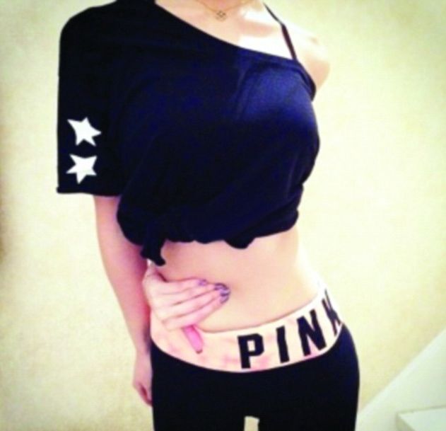 Are You In Good Enough Shape To Pass The Belly Button Challenge? (10 pics)