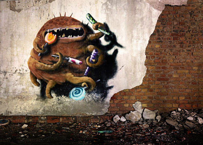 An Artist In Berlin Is Painting Monster Murals Inside Abandoned Buildings (19 pics)