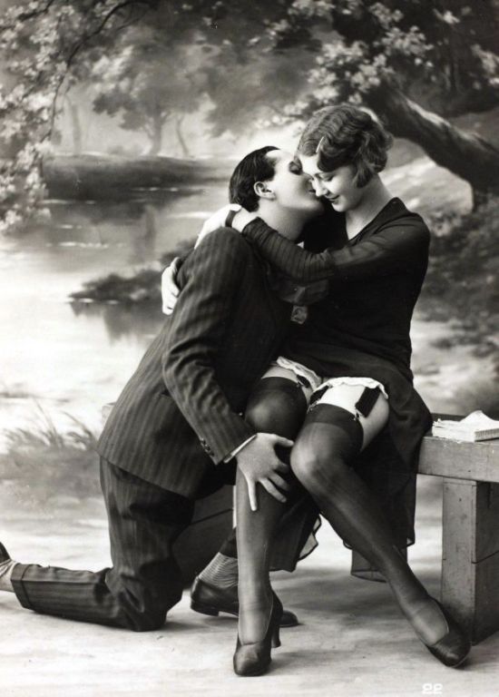 These Racy French Postcards Were Once Illegal In America (11 pics)