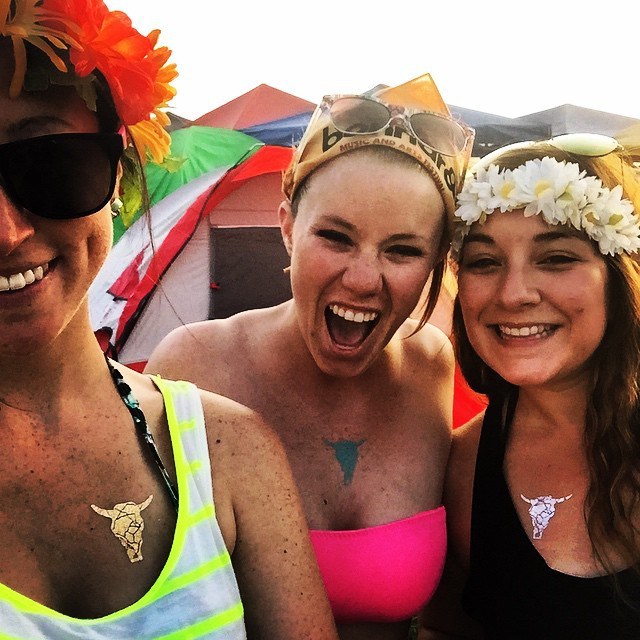 The Hottest Babes From Bonnaroo 2015 (39 pics)