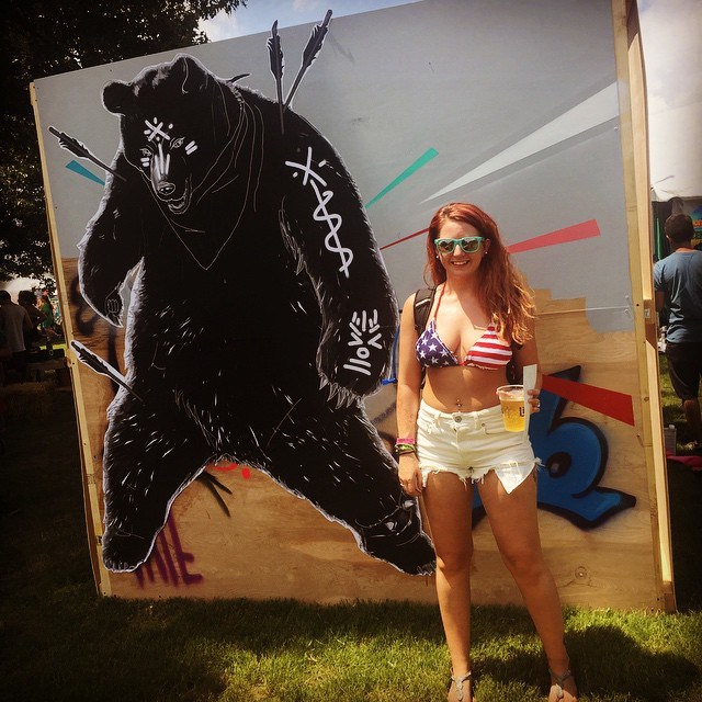 The Hottest Babes From Bonnaroo 2015 (39 pics)