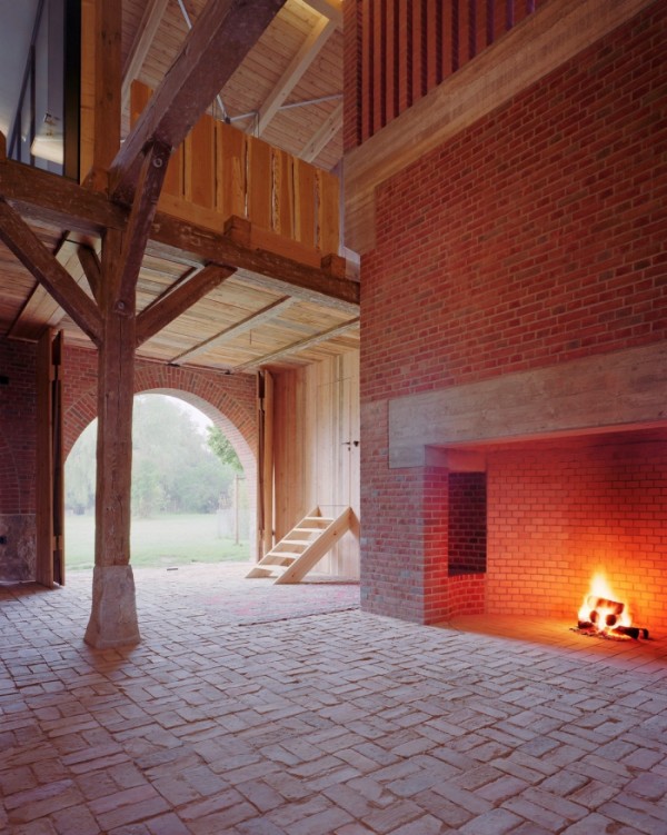 Old Barn In Germany Gets Converted Into A Beautiful House (16 pics)