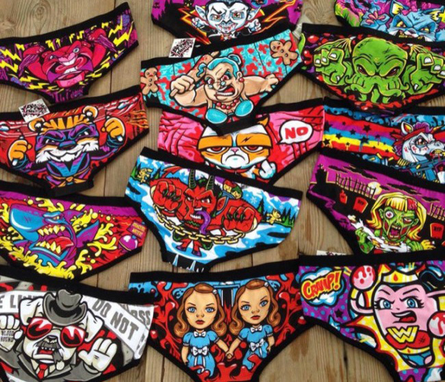 Panties For Special Days (16 pics)