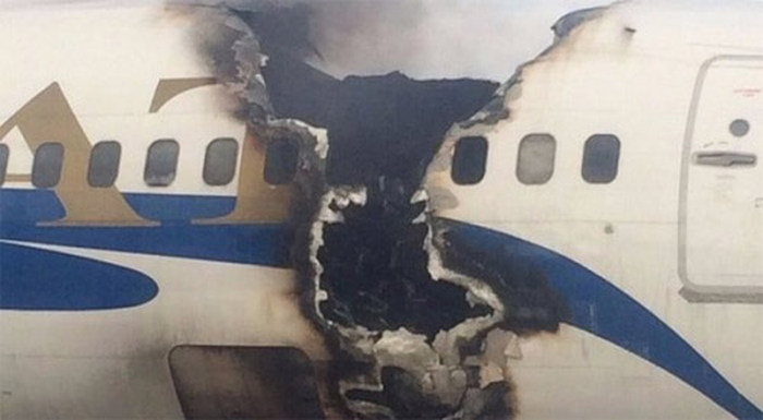 Boeing 737 Bursts Into Flames At The Airport (3 pics)